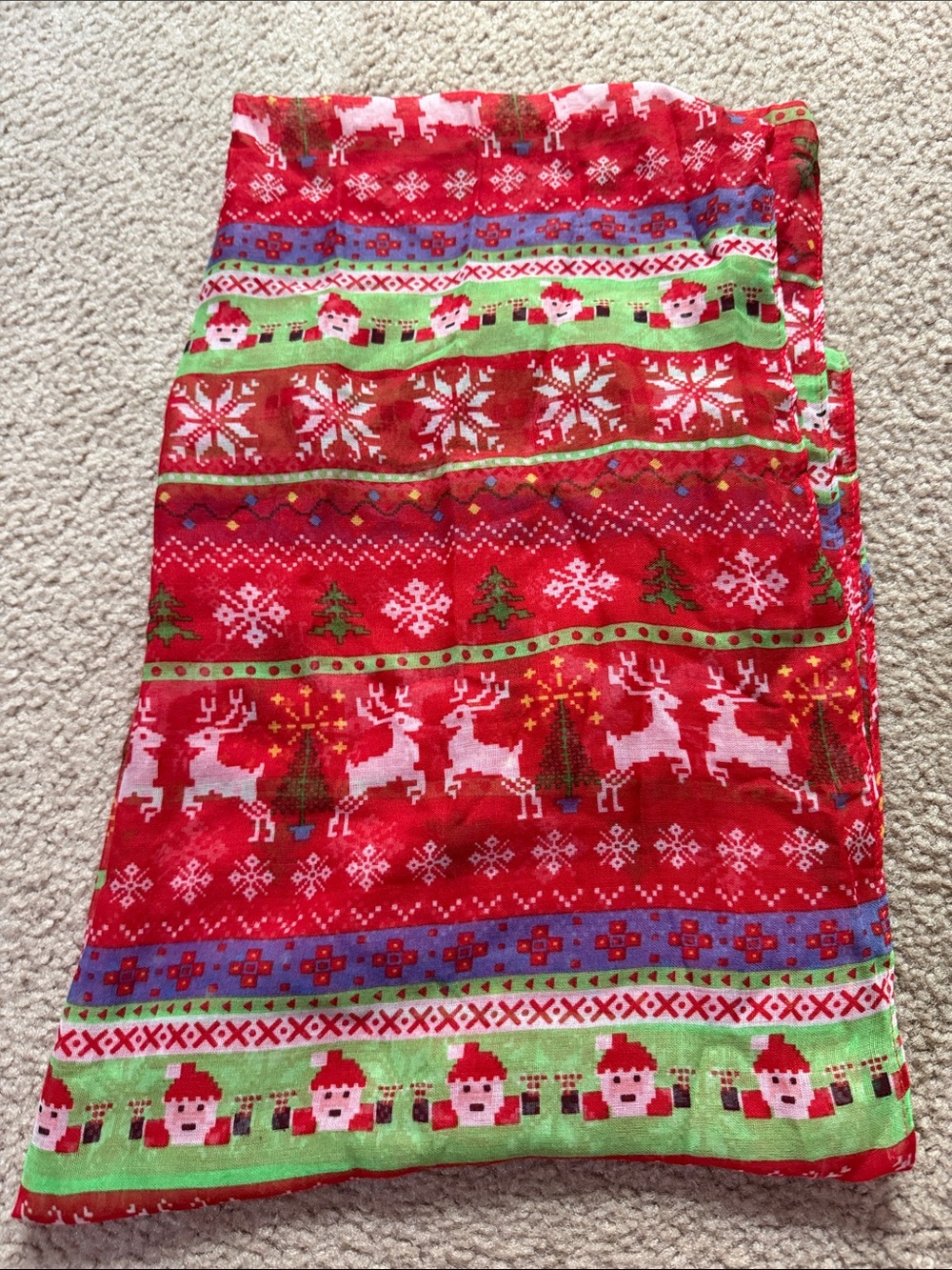 Claire's Red Green Holiday Patterned Infinity Scarf